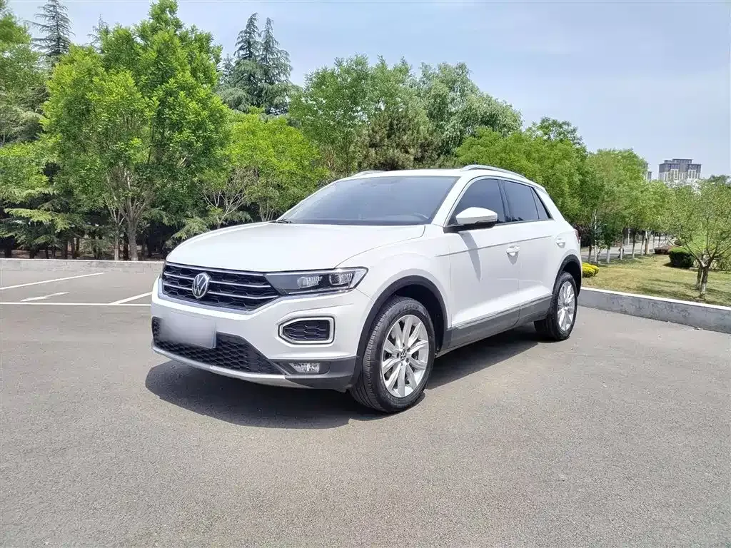 Volkswagen T-Roc — фото 2