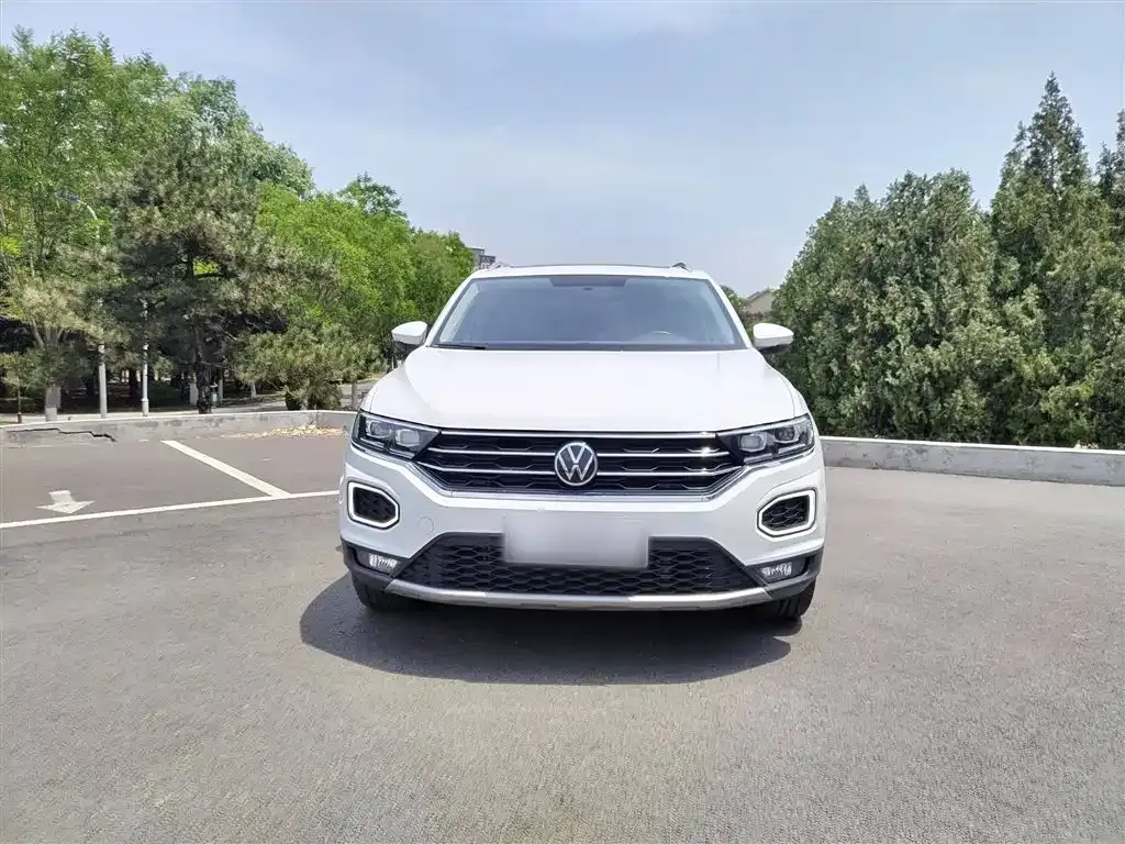Volkswagen T-Roc — фото 3