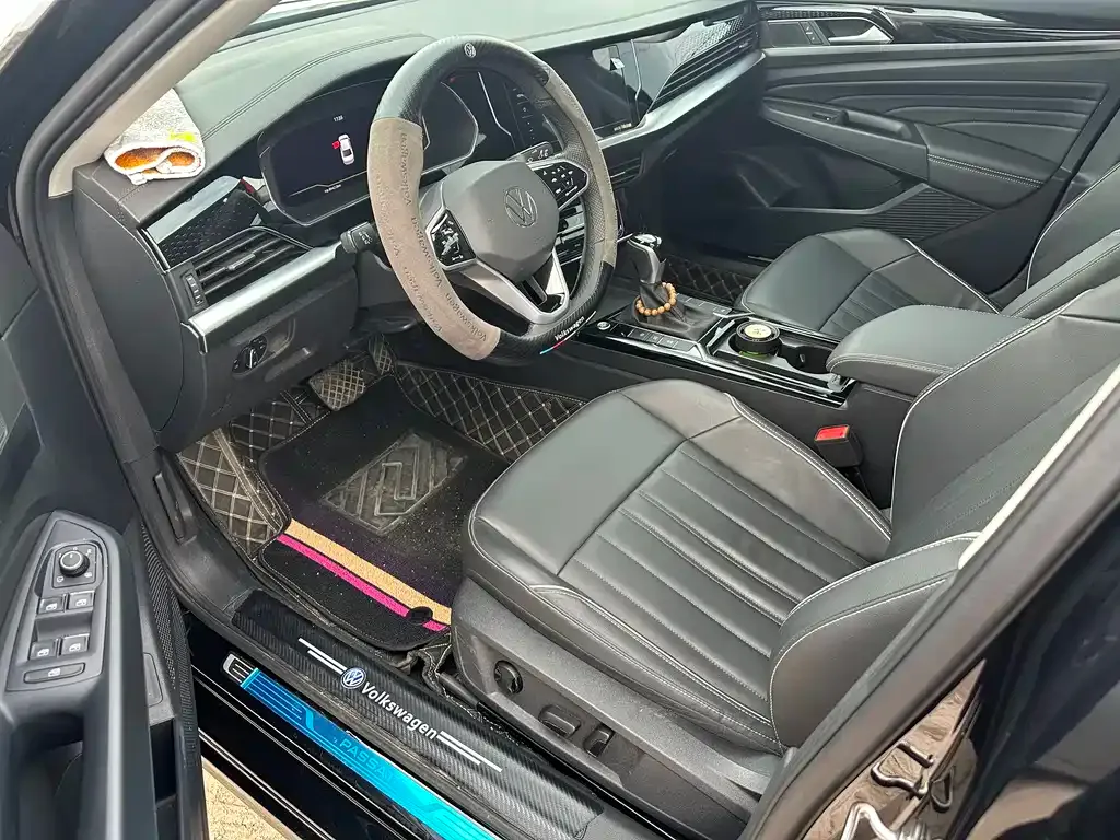 Volkswagen Passat — фото 8