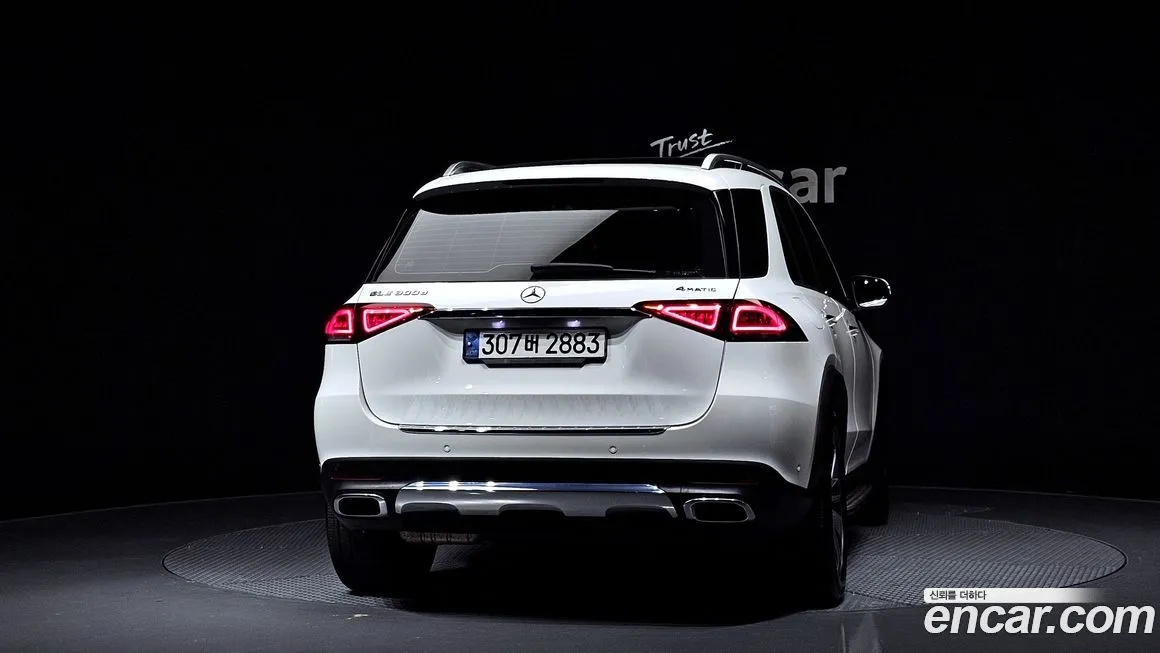 Mercedes-Benz GLE-Class — фото 4