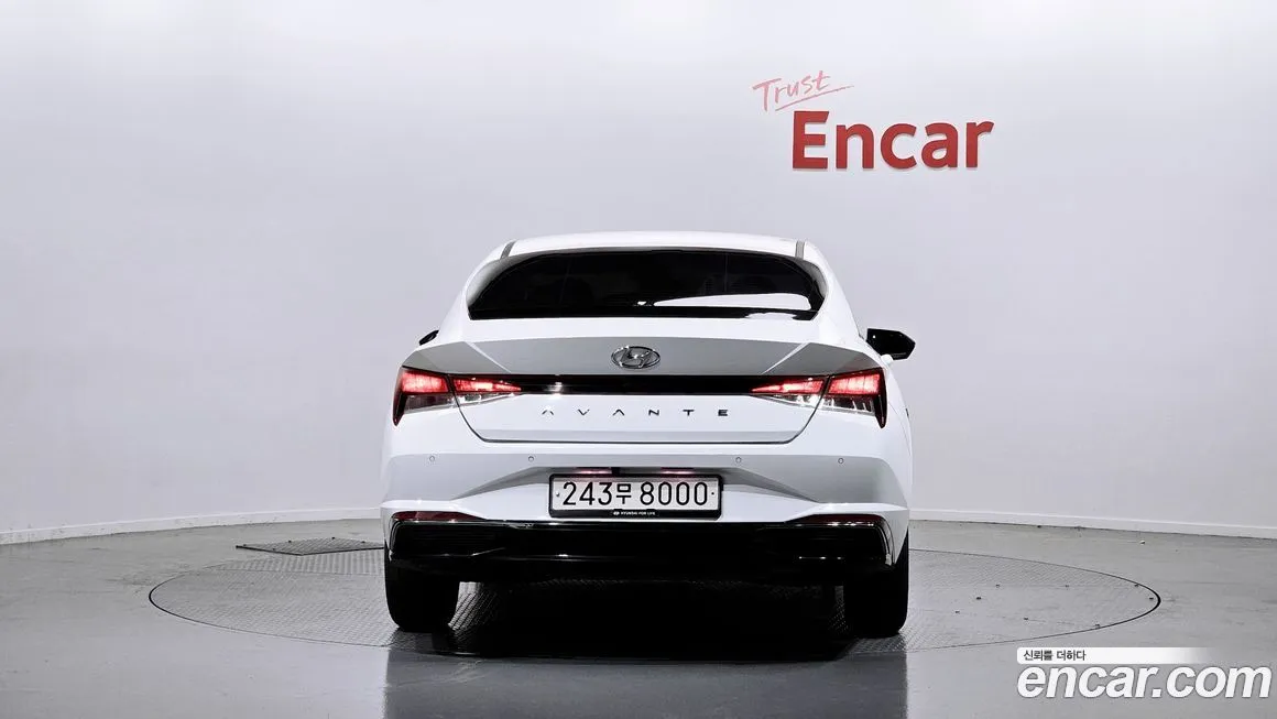 Hyundai AVANTE — фото 4