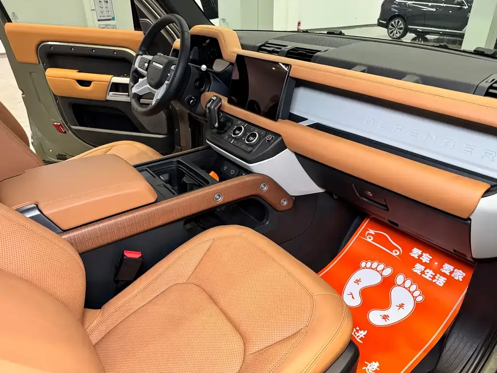 Land Rover Defender — фото 8