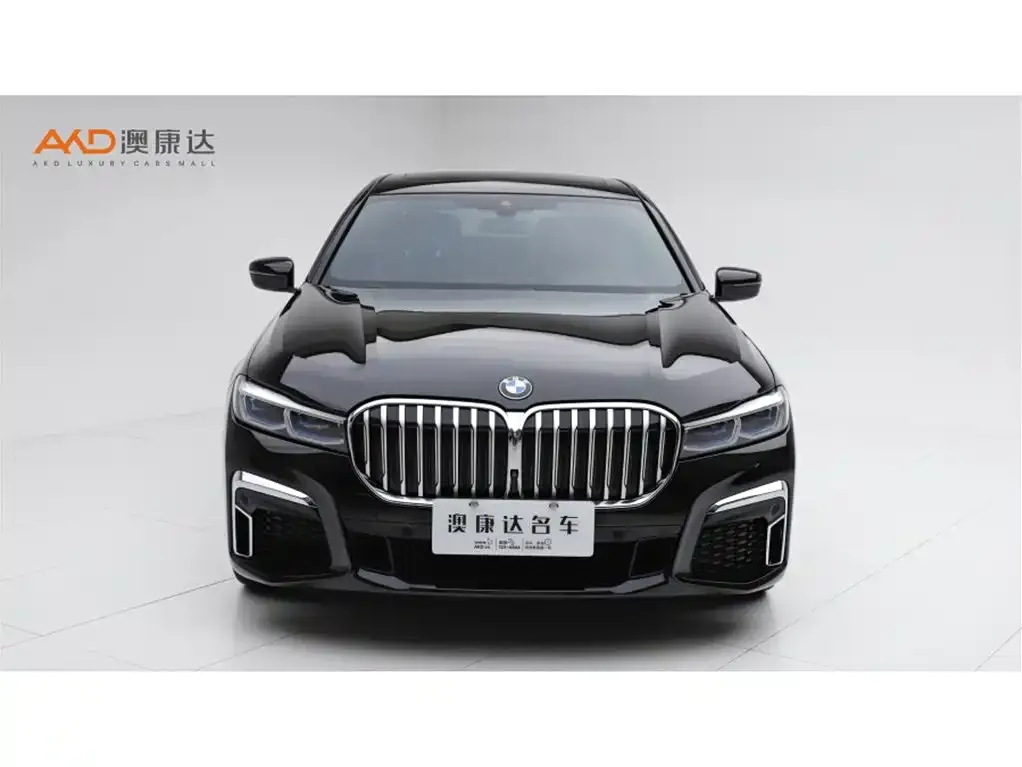 BMW 7 Series — фото 2