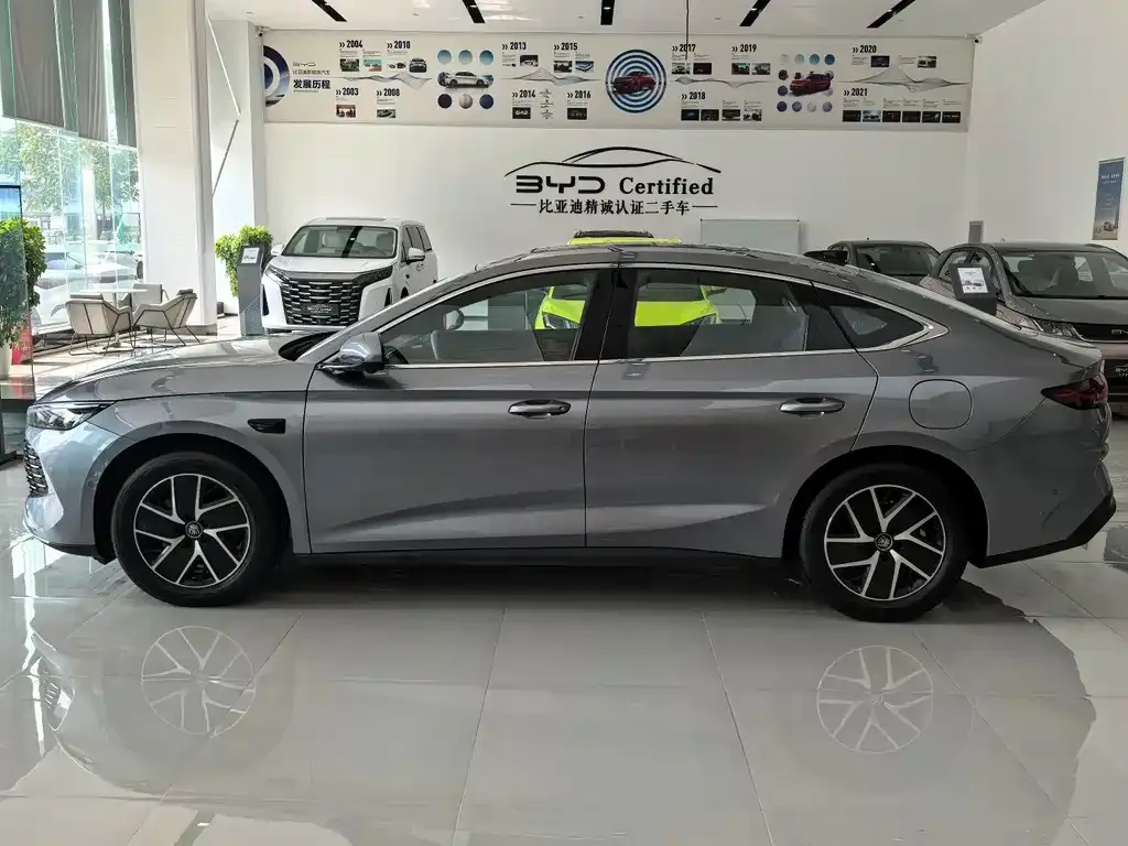 BYD Qin L — фото 7