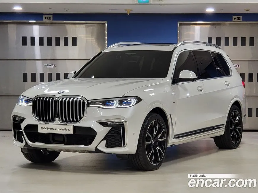 BMW X7 — фото 1