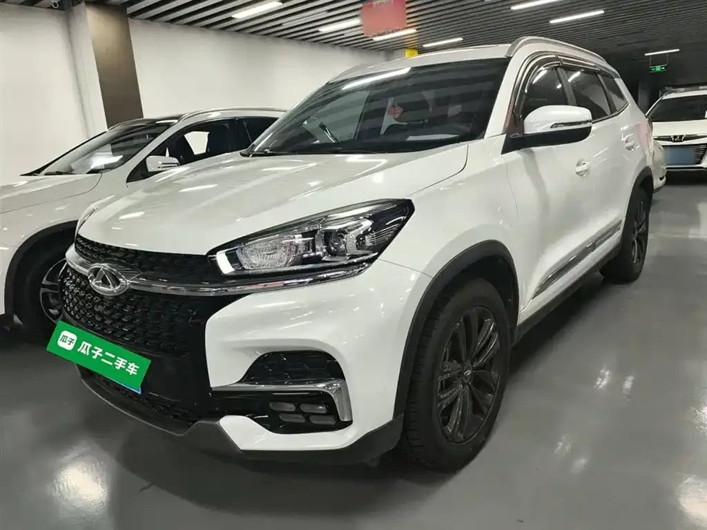 Chery Tiggo 8 — фото 2
