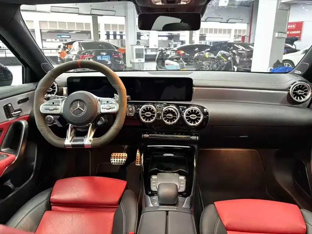 Mercedes-Benz A-Class AMG (Import) — фото 6