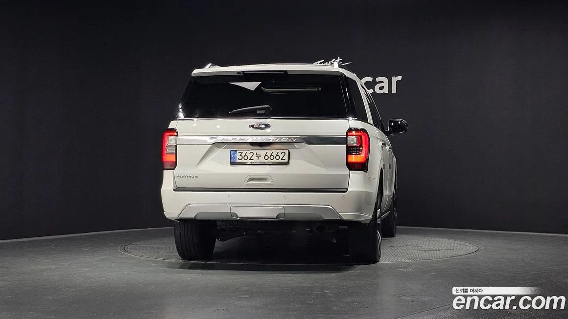 Ford Expedition — фото 4