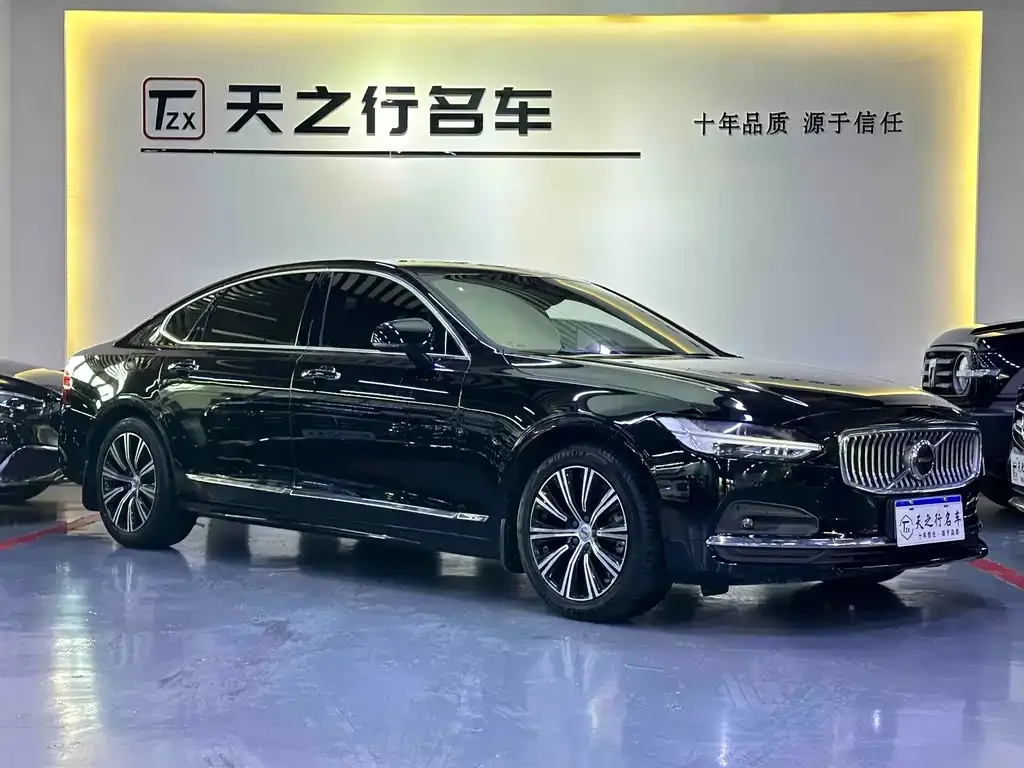 Volvo S90 — фото 3