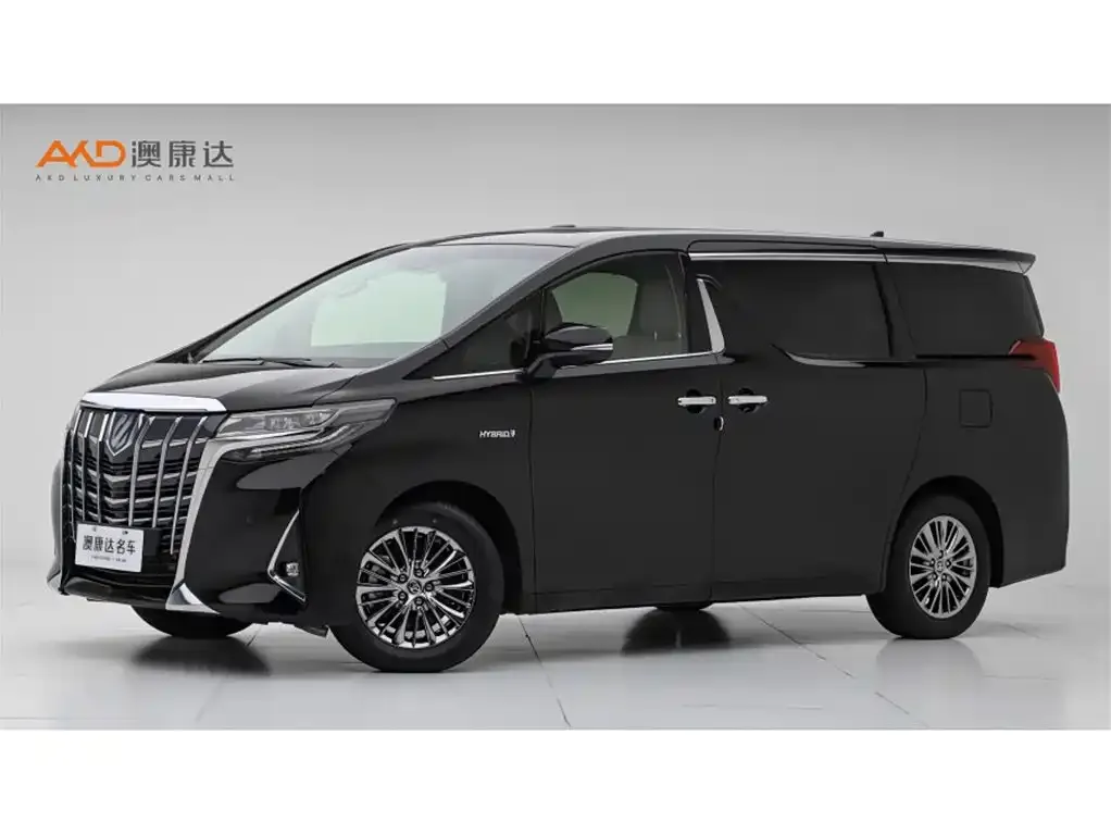 Toyota Alphard — фото 1
