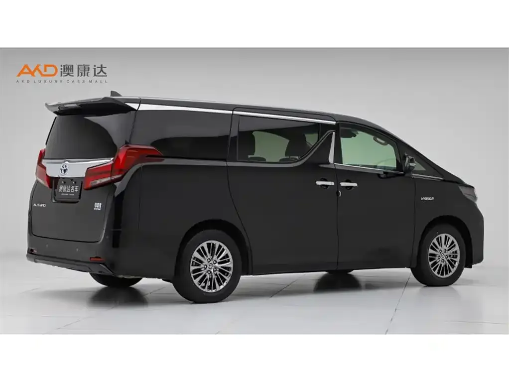Toyota Alphard — фото 3