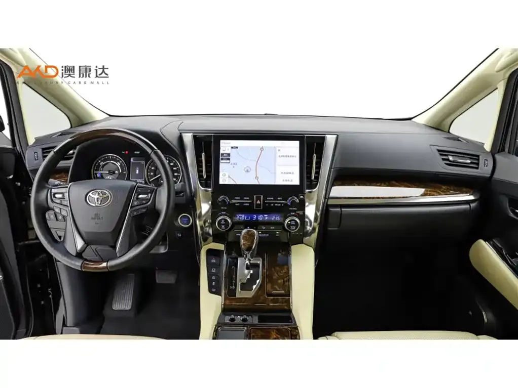 Toyota Alphard — фото 5