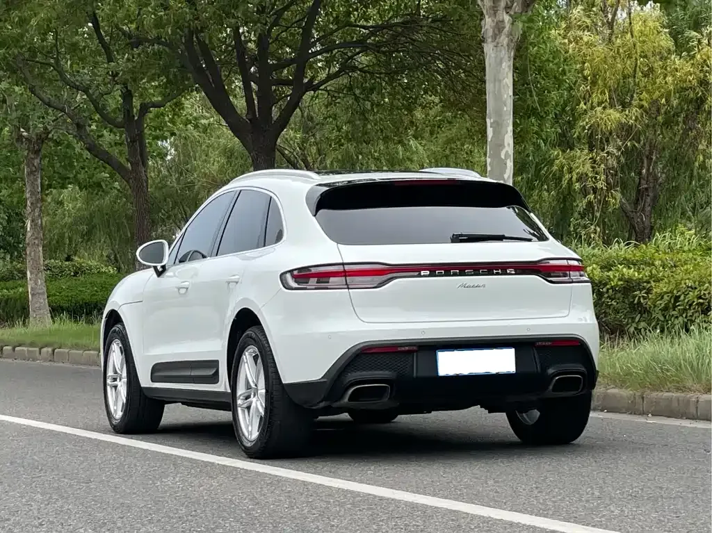 Porsche Macan — фото 6