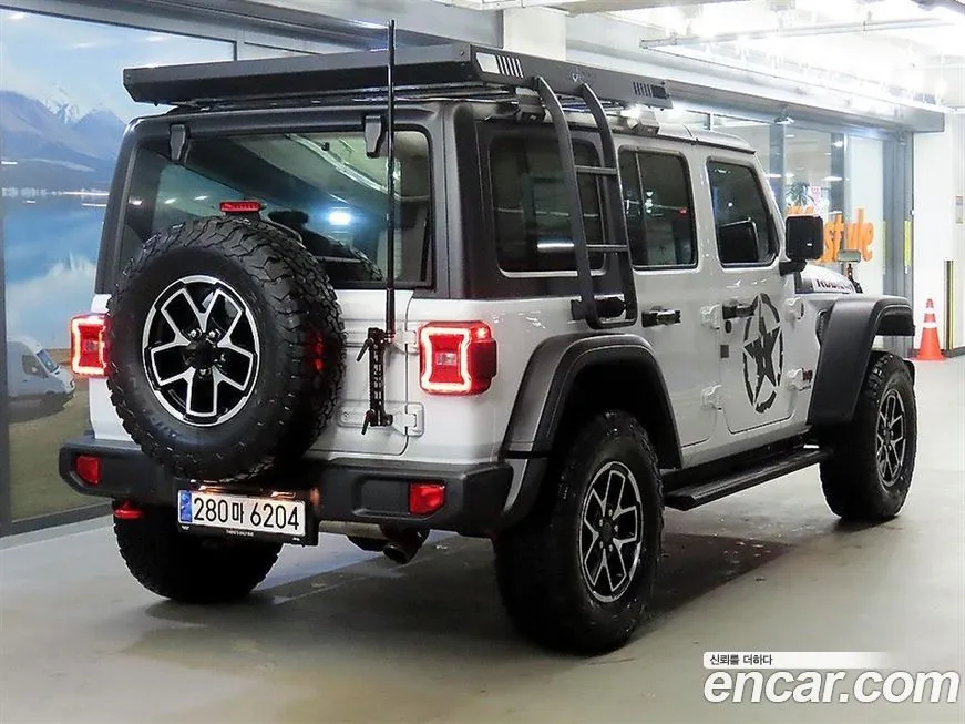 Jeep Wrangler — фото 4