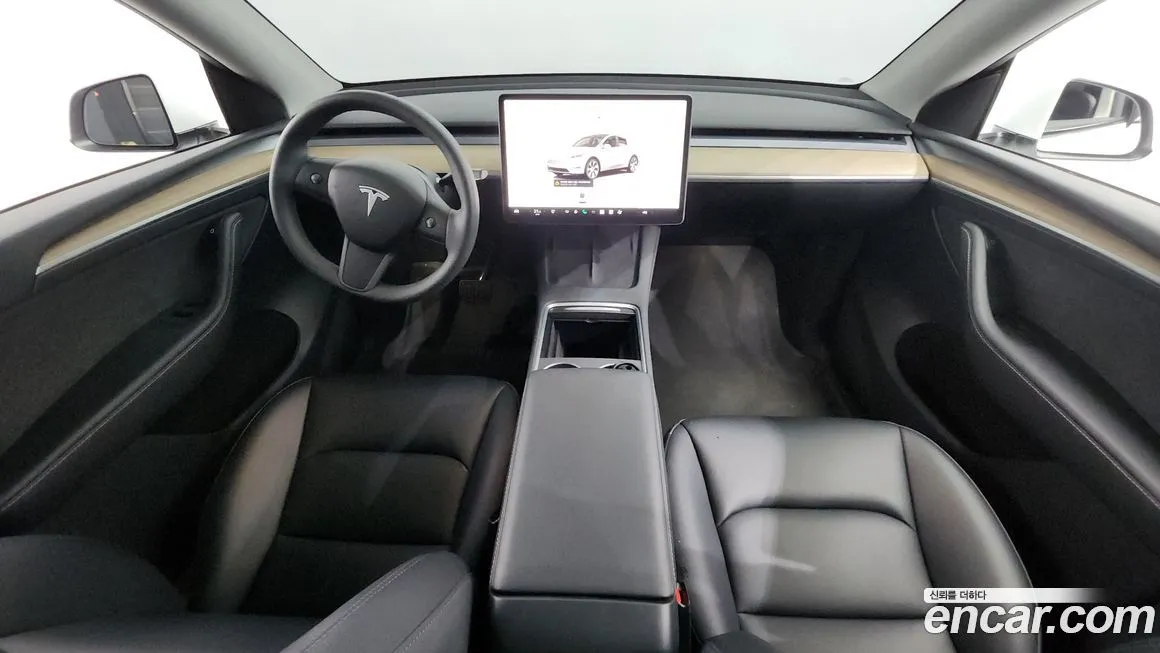 Tesla Model Y — фото 7
