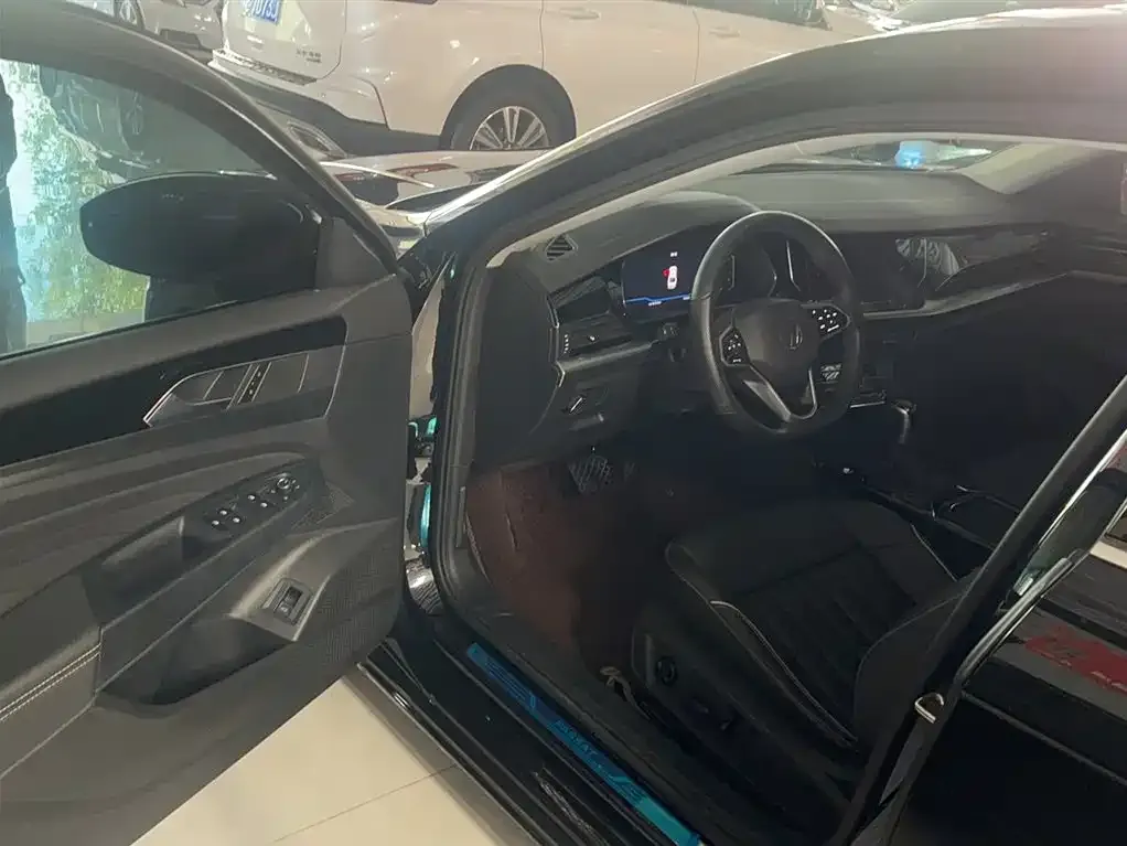 Volkswagen Passat — фото 9