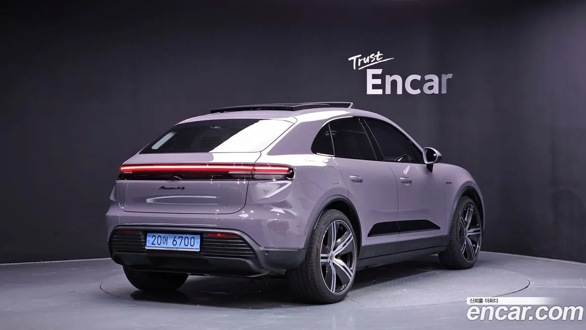 Porsche Macan — фото 2