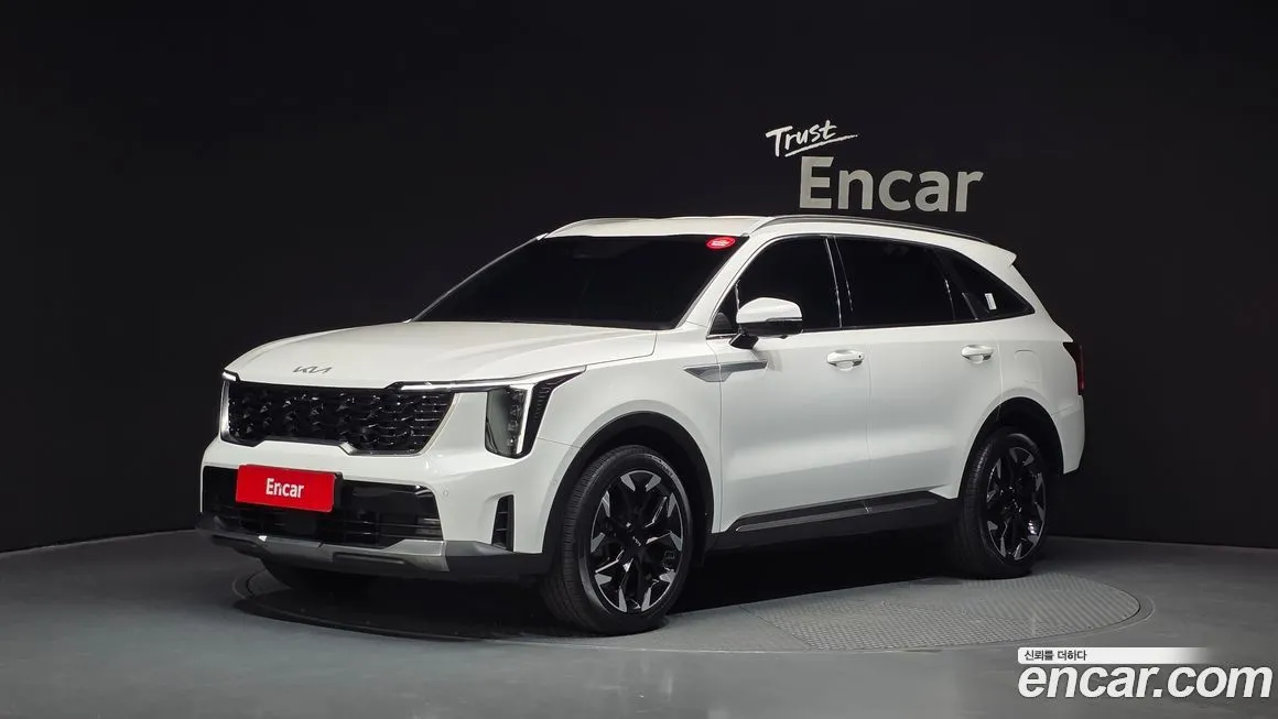 Kia Sorento — фото 1