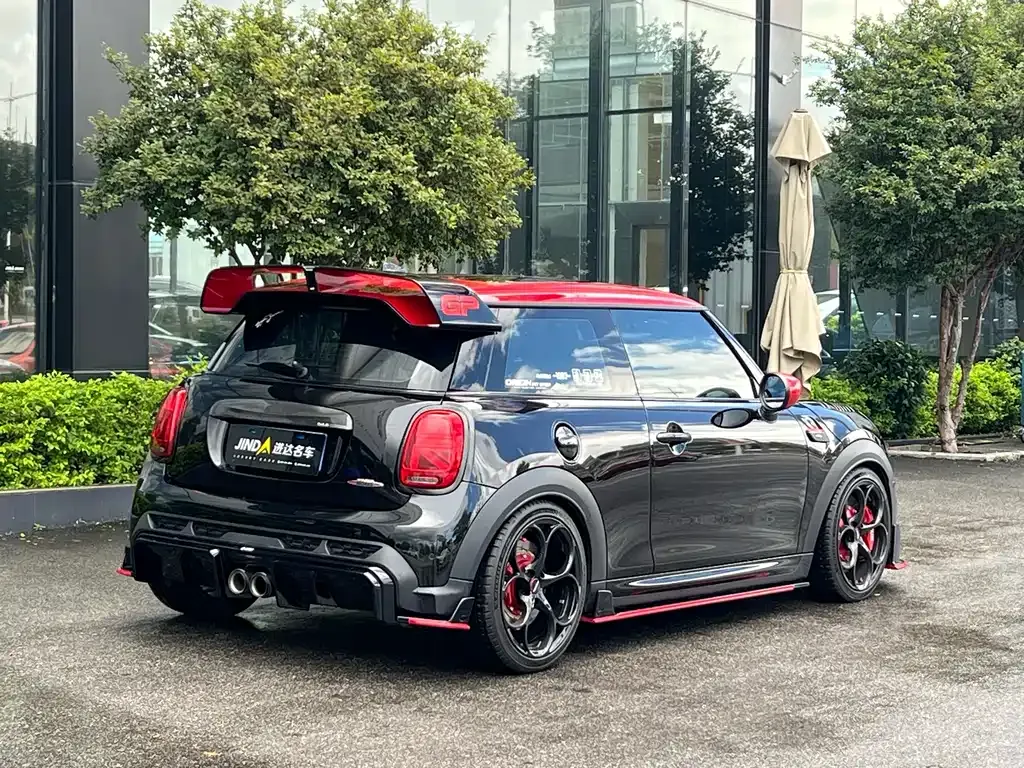 MINI JCW (John Cooper Works) — фото 9