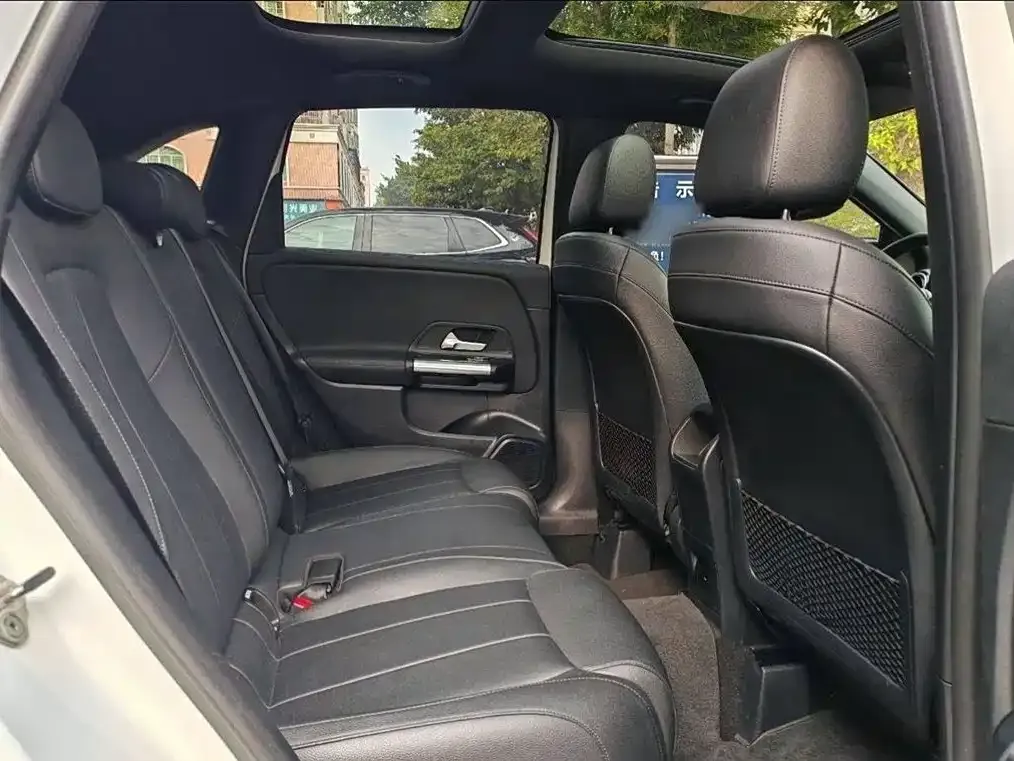 Mercedes-Benz B-Class — фото 10