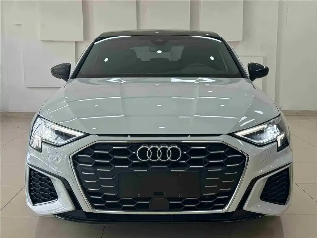 Audi A3 — фото 2