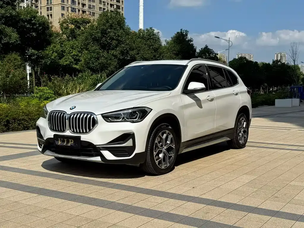BMW X1 — фото 3