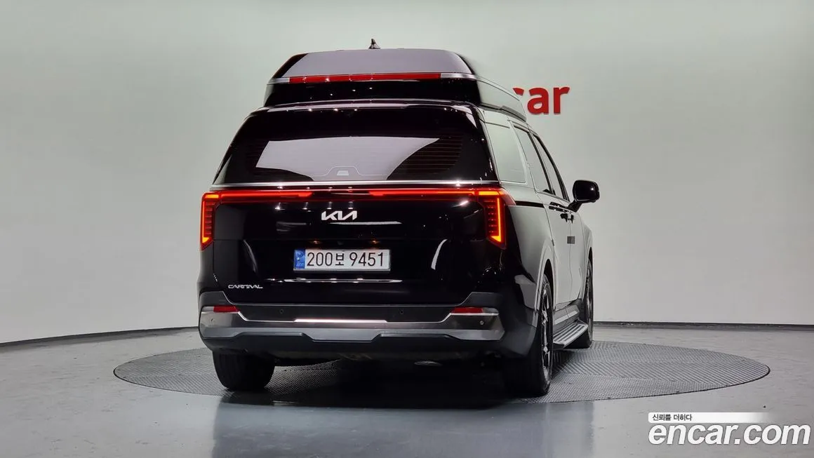 Kia Carnival — фото 4
