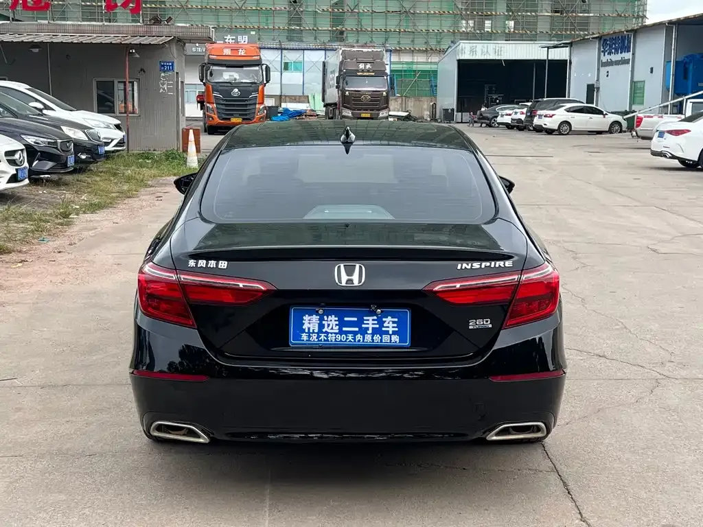 Honda Inspire — фото 4