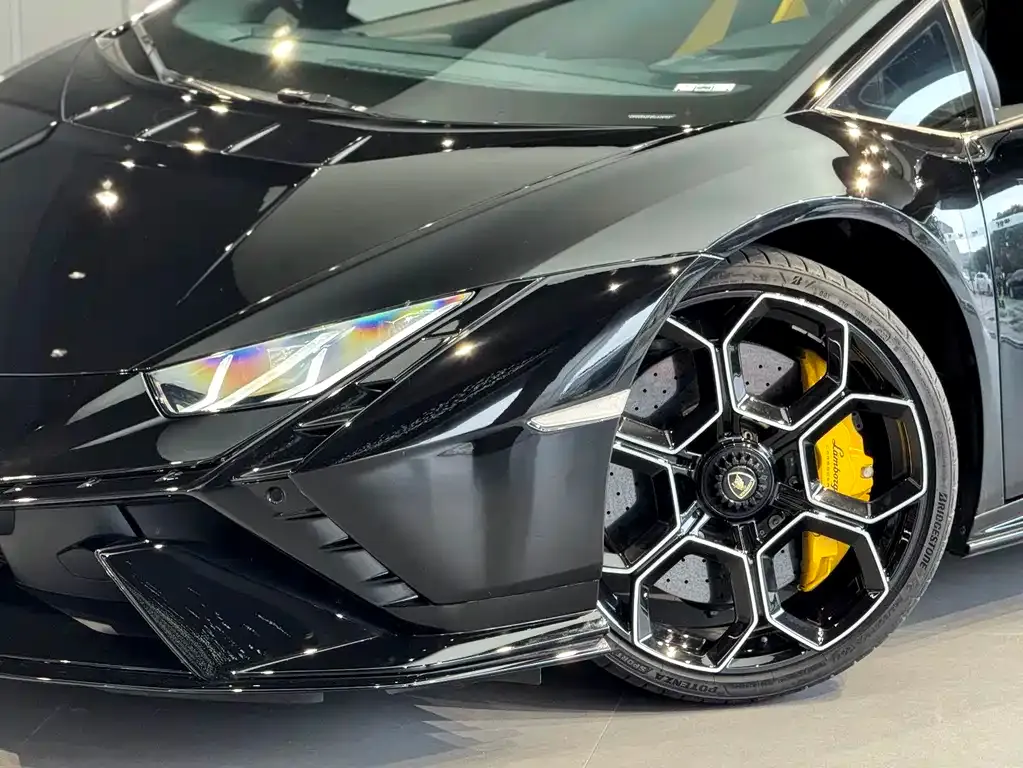 Lamborghini Huracan — фото 4