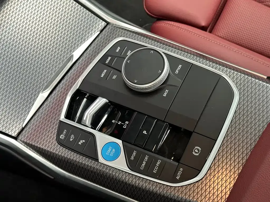 BMW i3 — фото 9