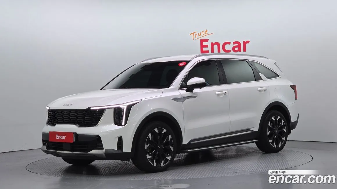 Kia Sorento — фото 1