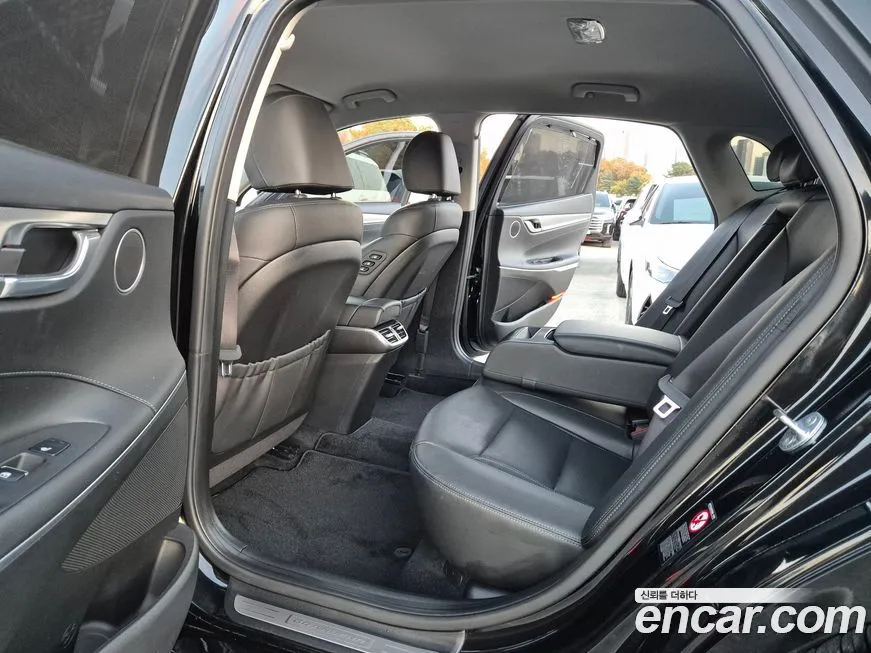 Hyundai Grandeur — фото 10