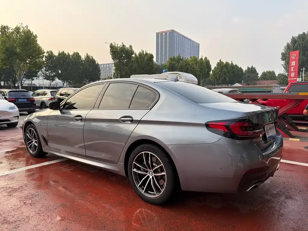 BMW 5 Series (Import) — фото 4