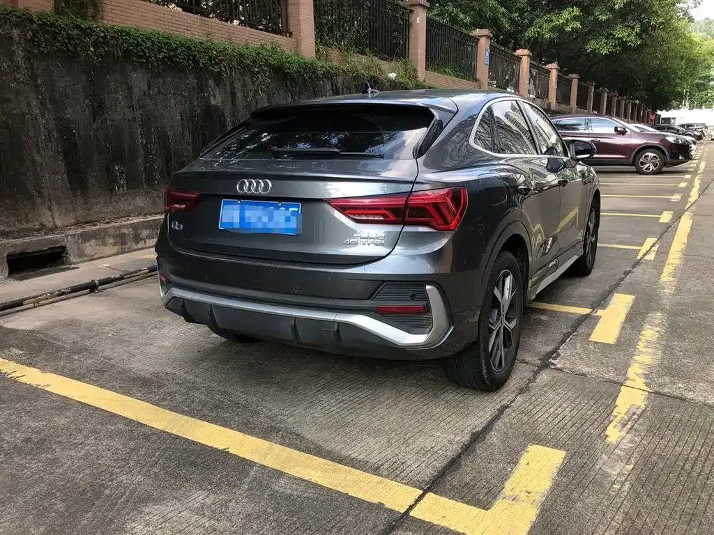 Audi Q3 Sportback — фото 6