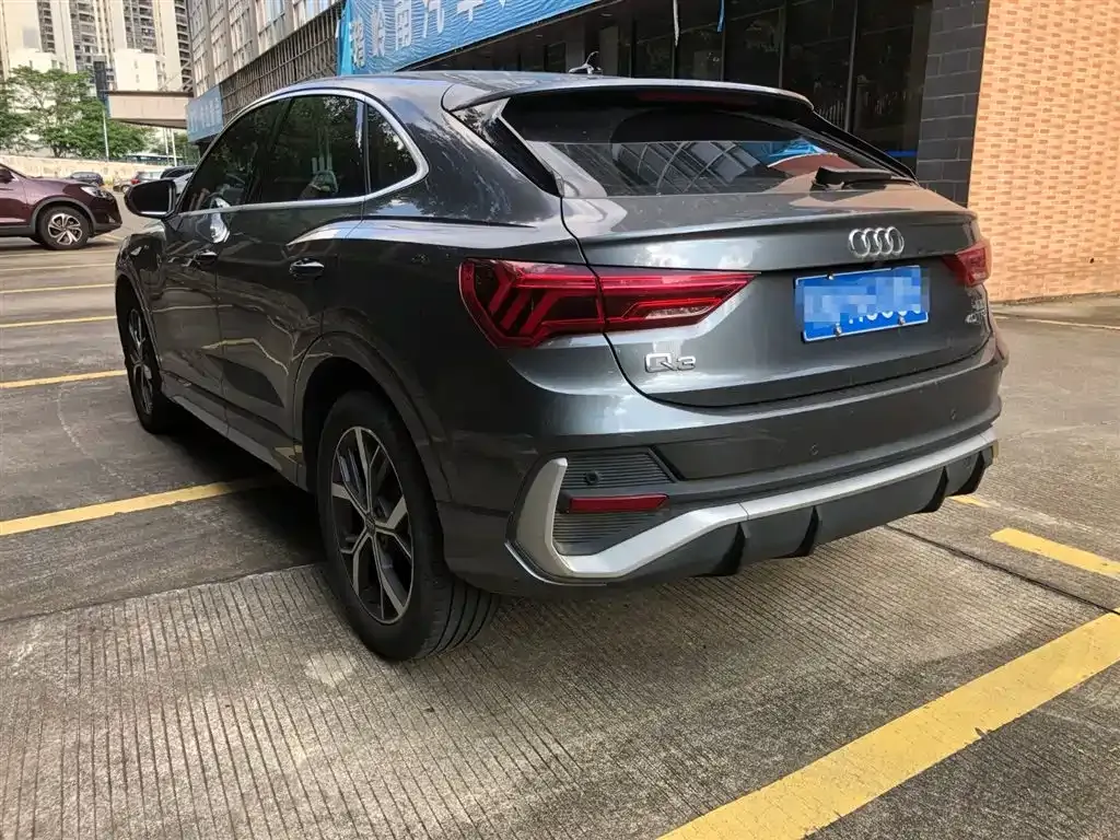 Audi Q3 Sportback — фото 8