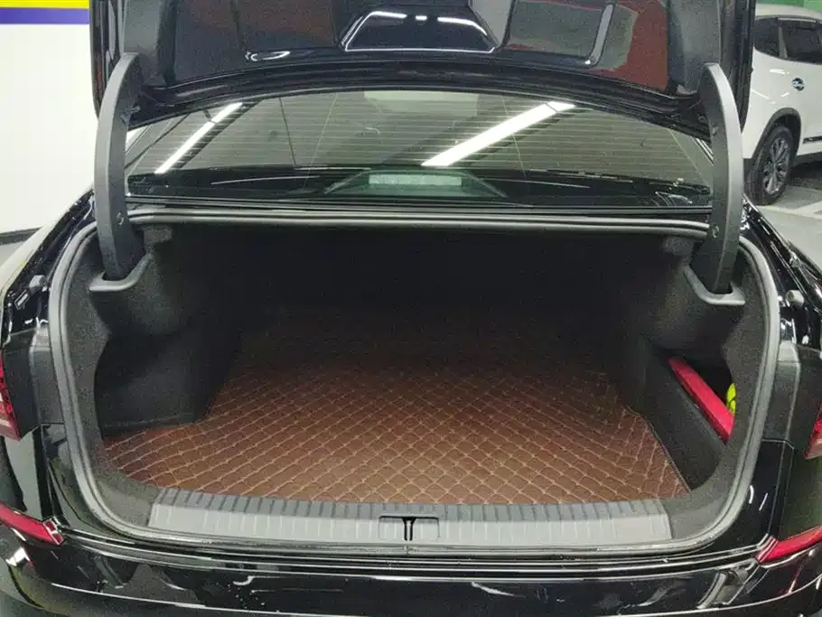 Volkswagen Passat — фото 4