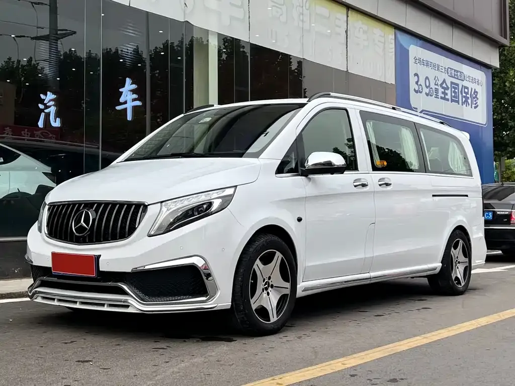 Mercedes-Benz Vito — фото 1