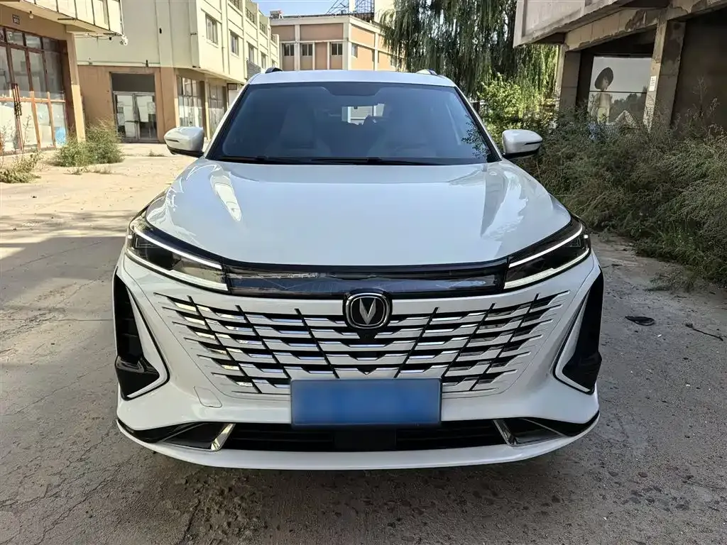 Changan CS75 PLUS — фото 6
