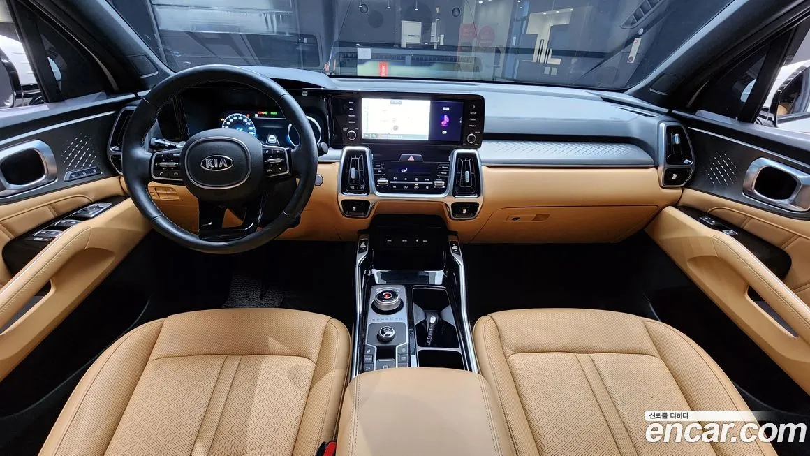 Kia Sorento — фото 7