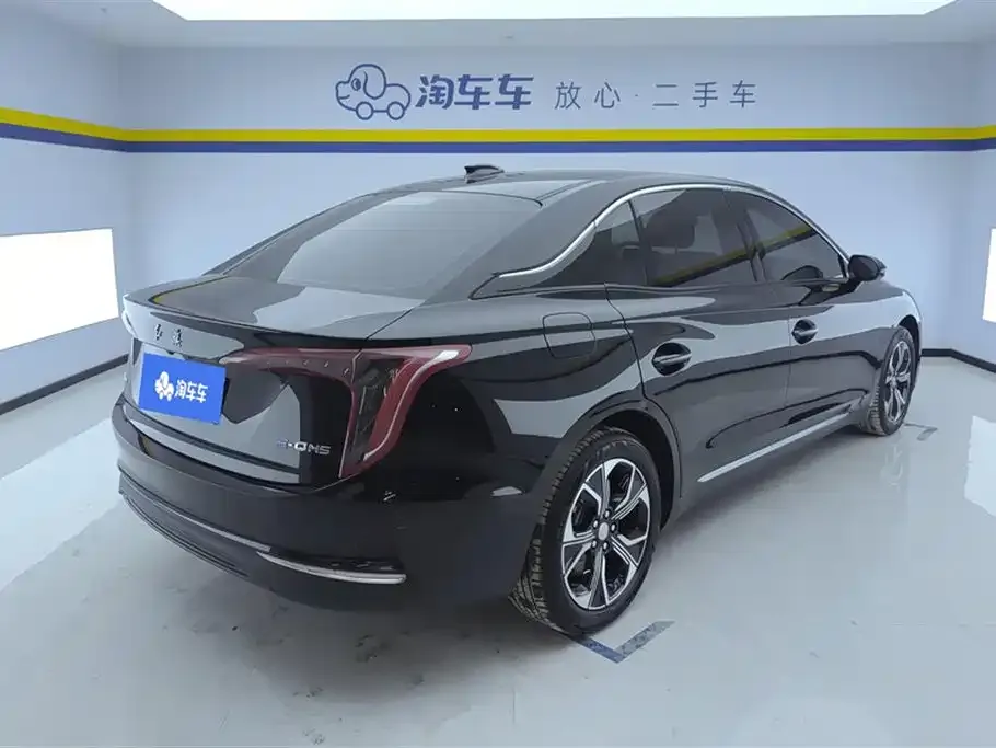 Hongqi E-QM5 — фото 3