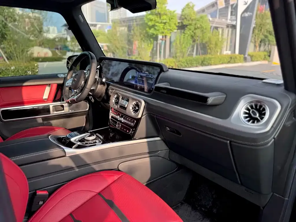 Mercedes-Benz G-Class AMG — фото 7