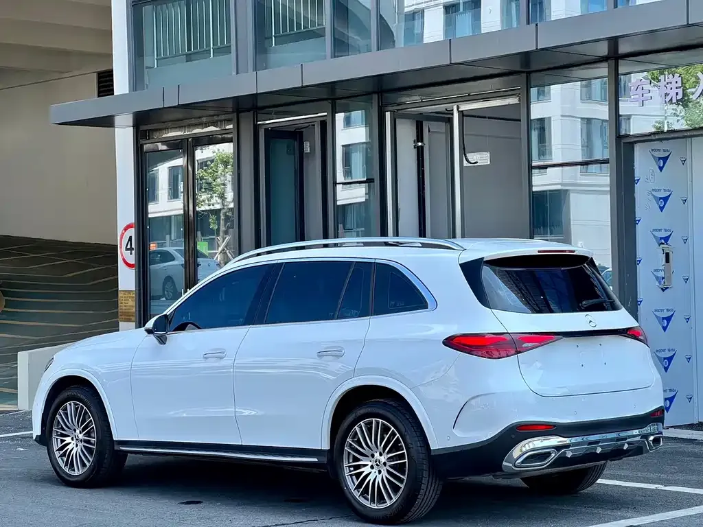 Mercedes-Benz GLC — фото 5