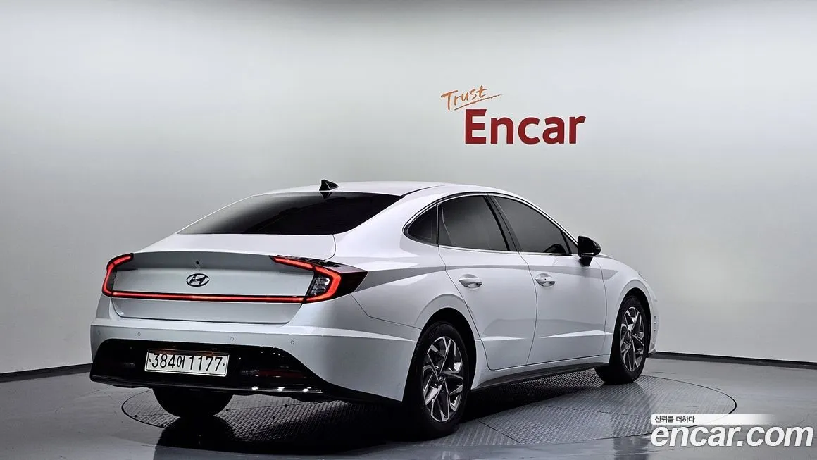 Hyundai Sonata — фото 2