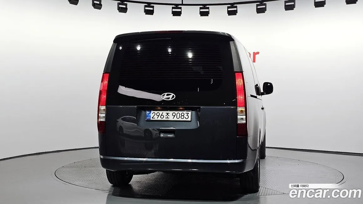 Hyundai Staria — фото 4