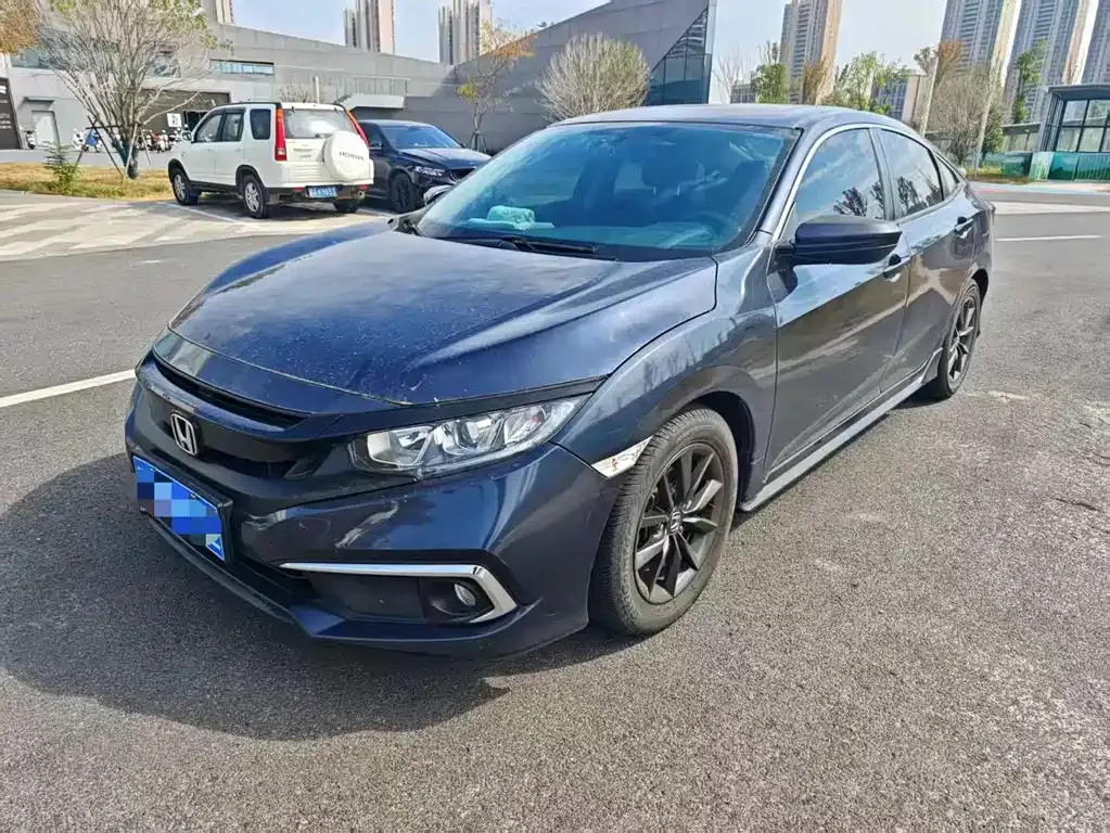 Honda Civic — фото 1