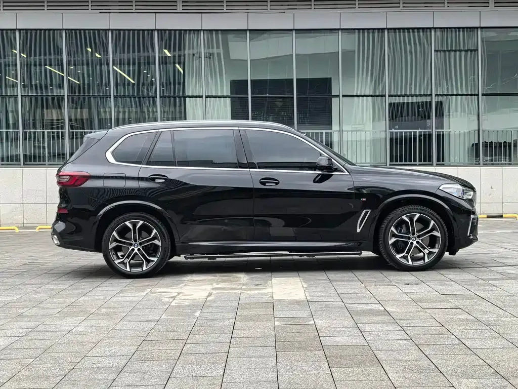 BMW X5 — фото 4