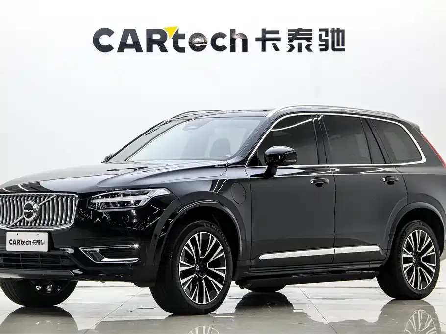 Volvo XC90 PHEV — фото 1