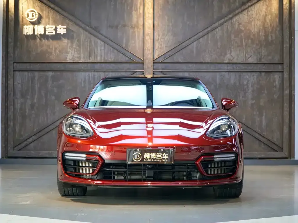 Porsche Panamera — фото 2