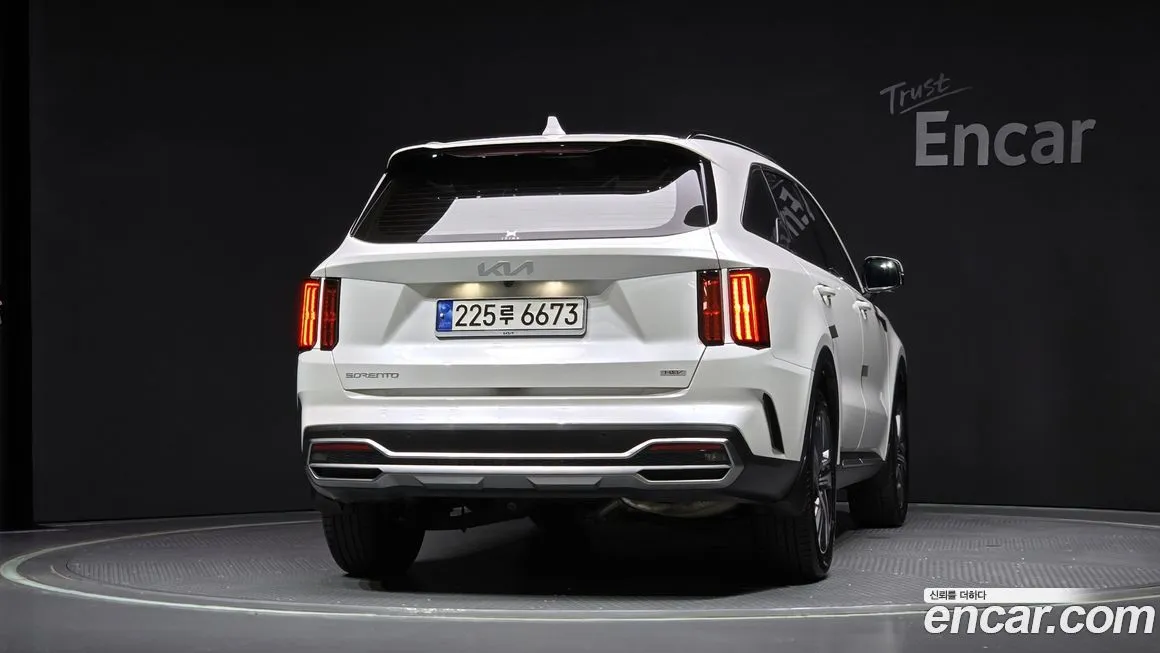Kia Sorento — фото 4
