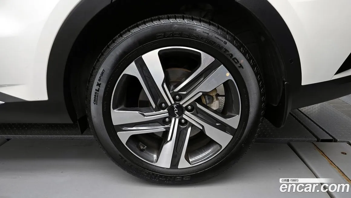 Kia Sorento — фото 5